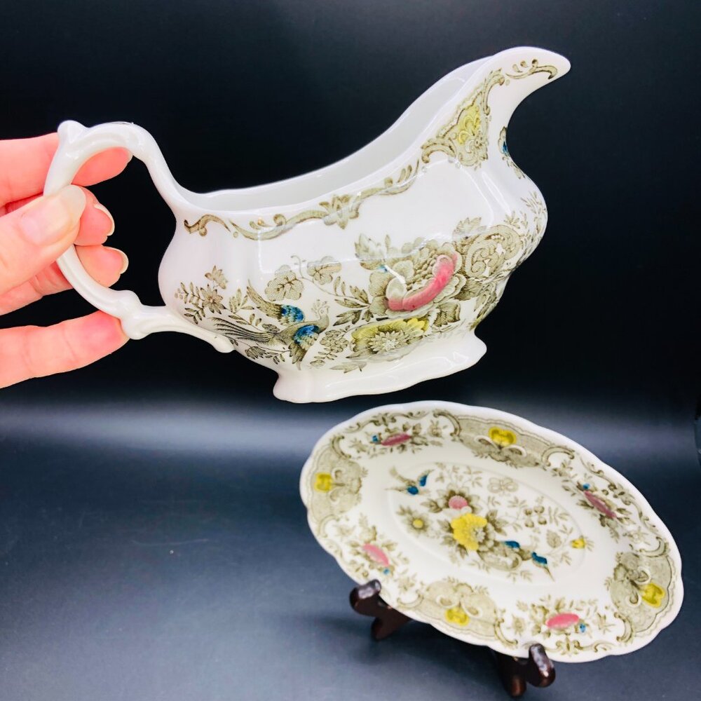 Vintage 60s RIDGWAY England Green Windsor Tapestry Gravy Boat with Underplate
